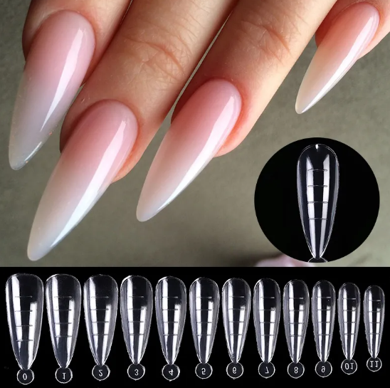 Ongles longs en amande posés au pop it, dégradé baby boomer rose et blanc